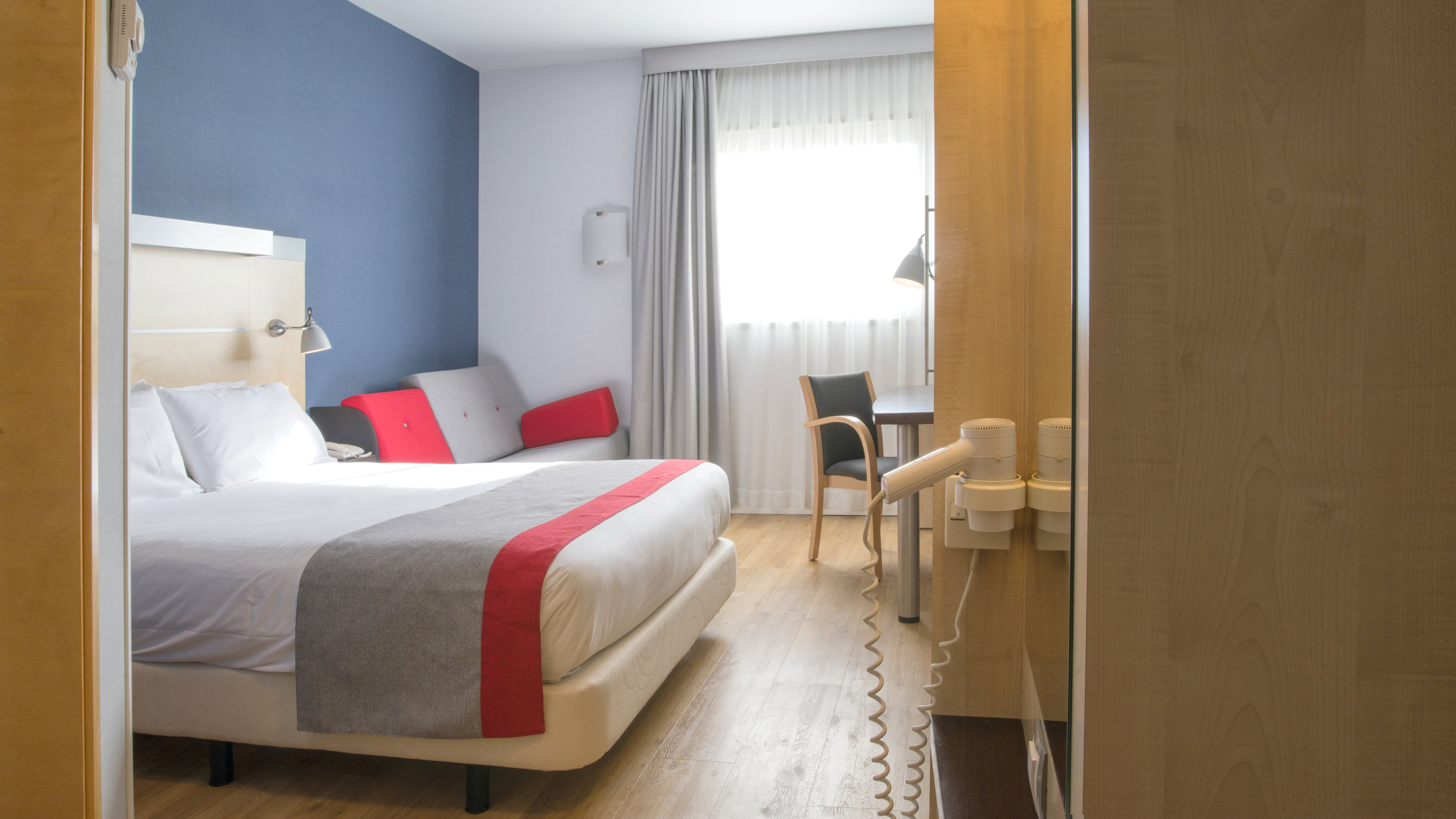 Holiday Inn Express Molins de Rei 16/62