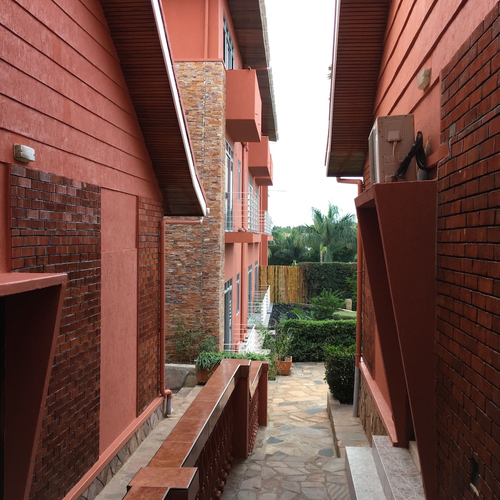 Airport View Hotel 21/50