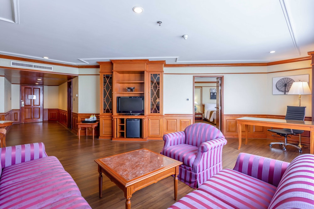 Centara Riverside Hotel Chiang Mai 57/75