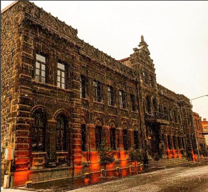 Cheltikov Hotel 1/45