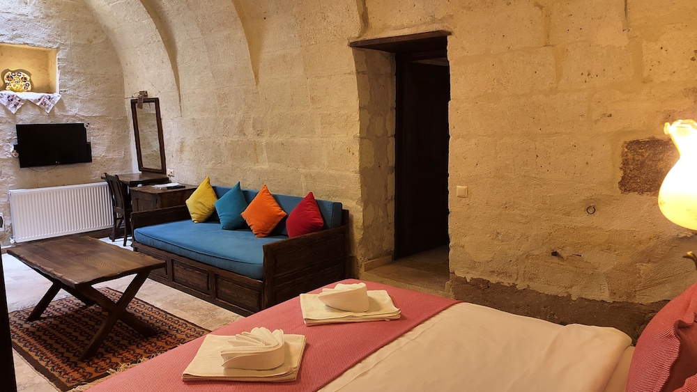 Armesos Cave Hotel 28/50