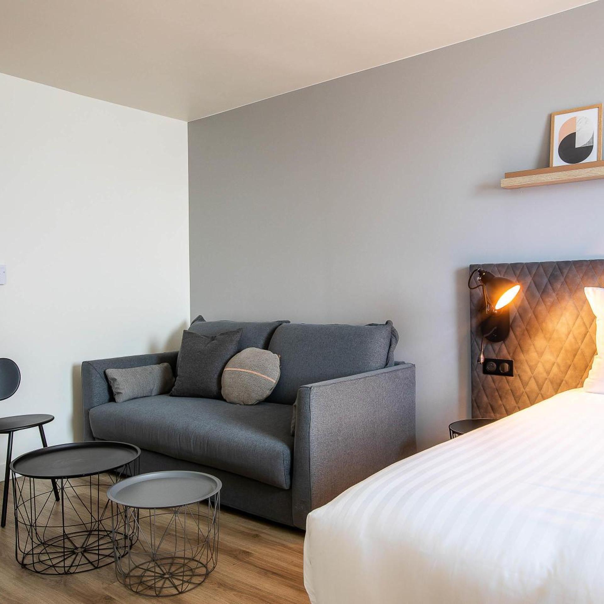 غرفة عائلية مع أريكة، Mercure Paris Gennevilliers 8/10