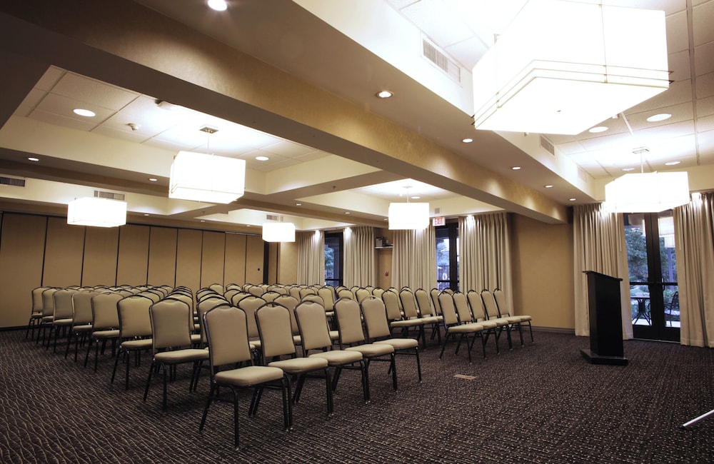 Holiday Inn Phoenix Chandler 39/70