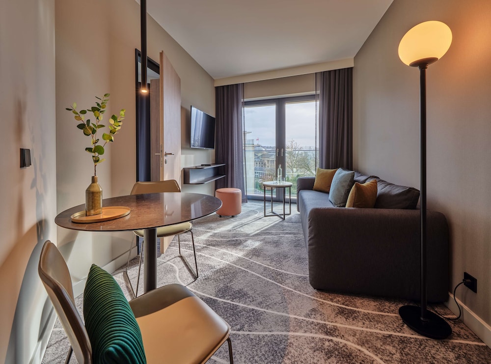 Adina Apartment Hotel Wiesbaden 41/69