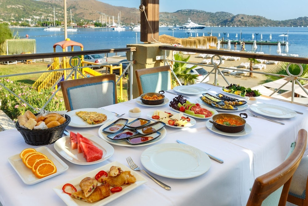 Fi Light Solto Boutique Beach Hotel 14/41