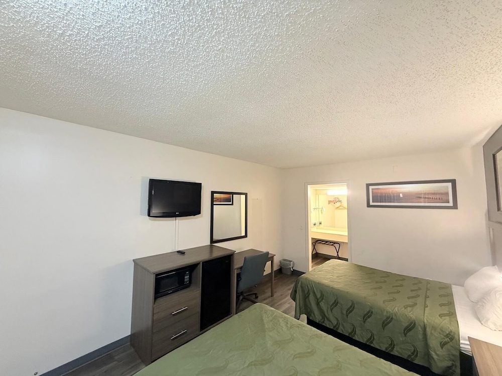 Express Inn -Rahway 16/46
