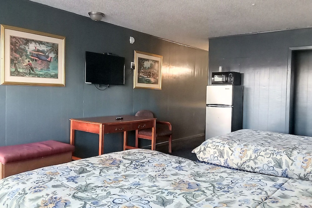 Sky-Palace Inn & Suites El Dorado 22/27