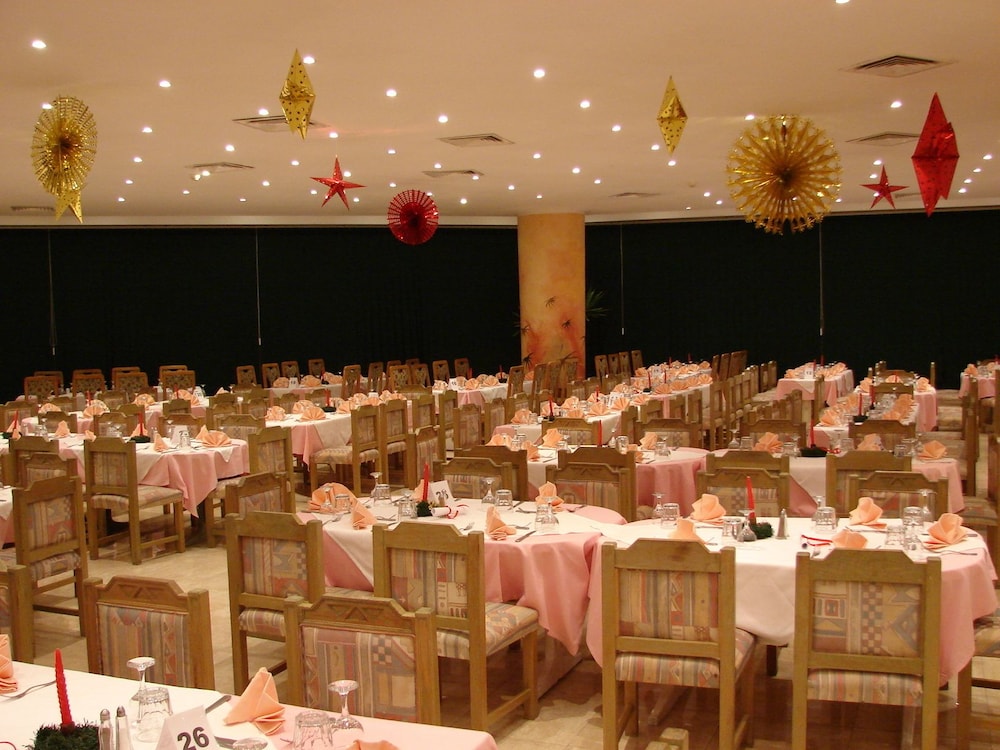 Queen Sharm Resort 37/50