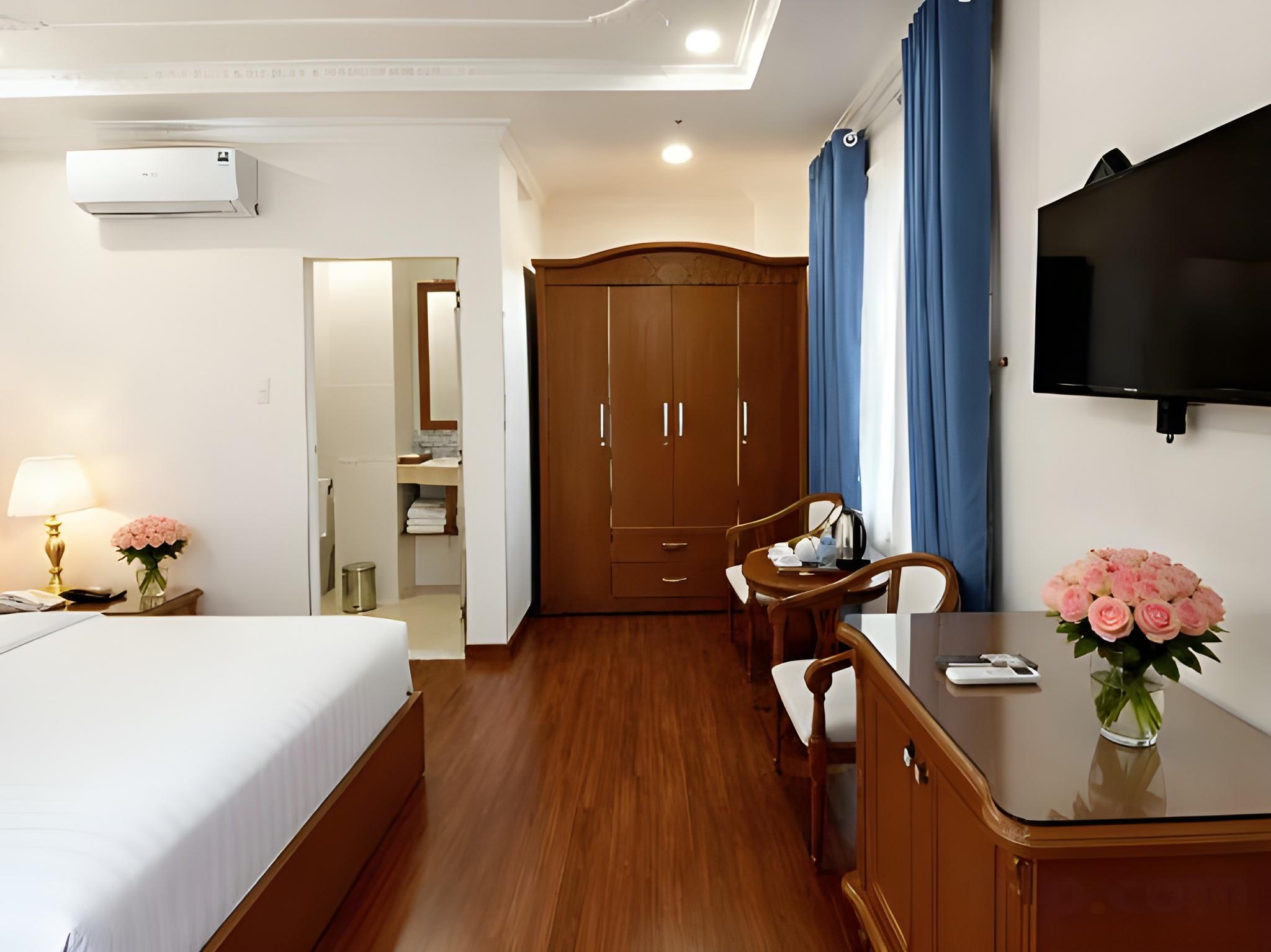 Vip, King Bed, City View