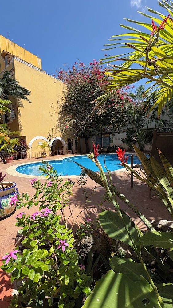 Suites Cancun Center 49/57