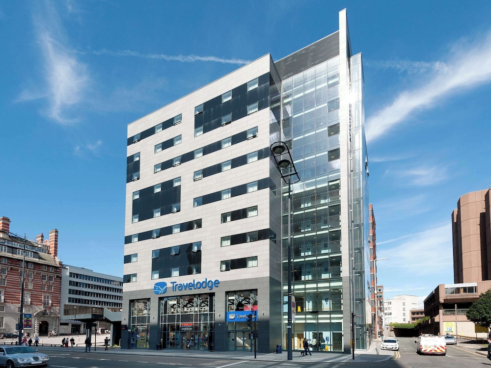 Travelodge Liverpool Central The Strand Hotel 写真1