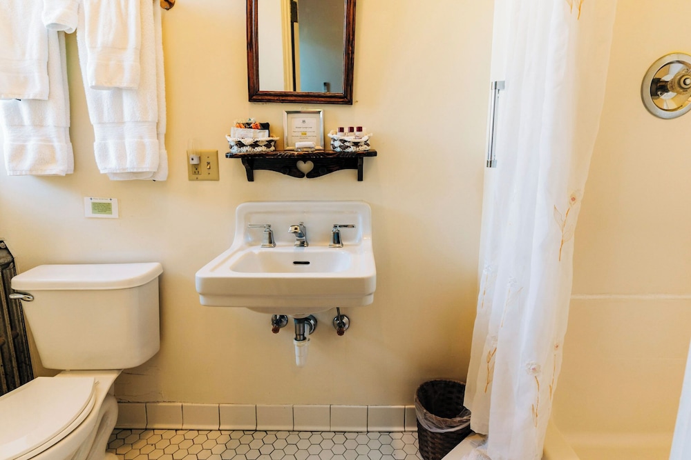 The Mercersburg Inn 58/58