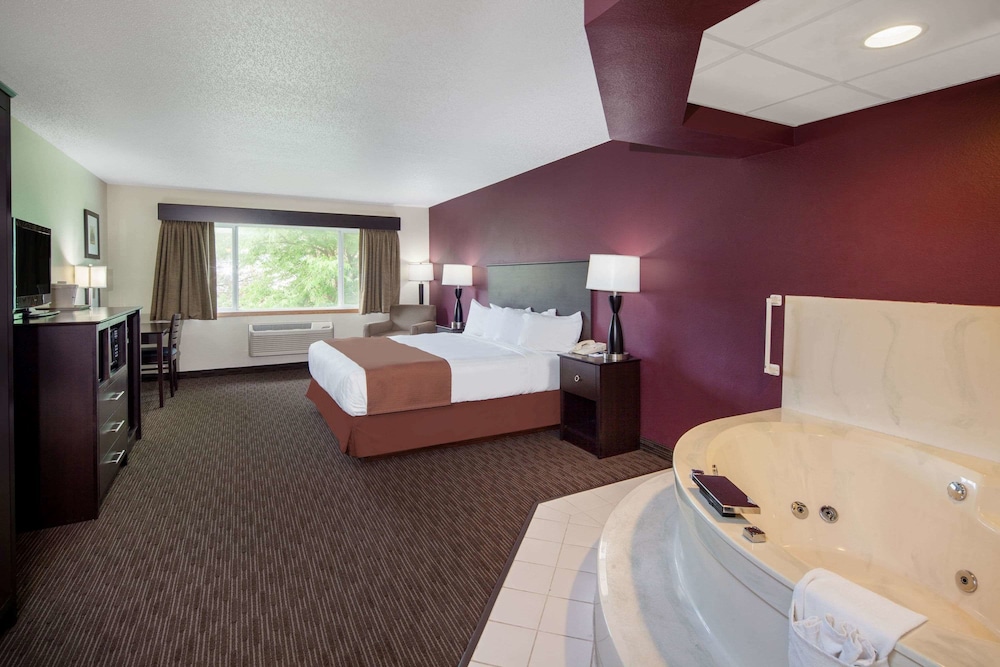 Americinn By Wyndham Northfield 9/42