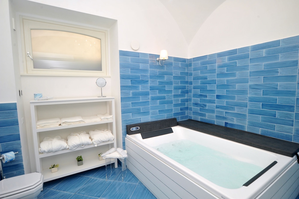 Core Amalfitano City Suites 27/39
