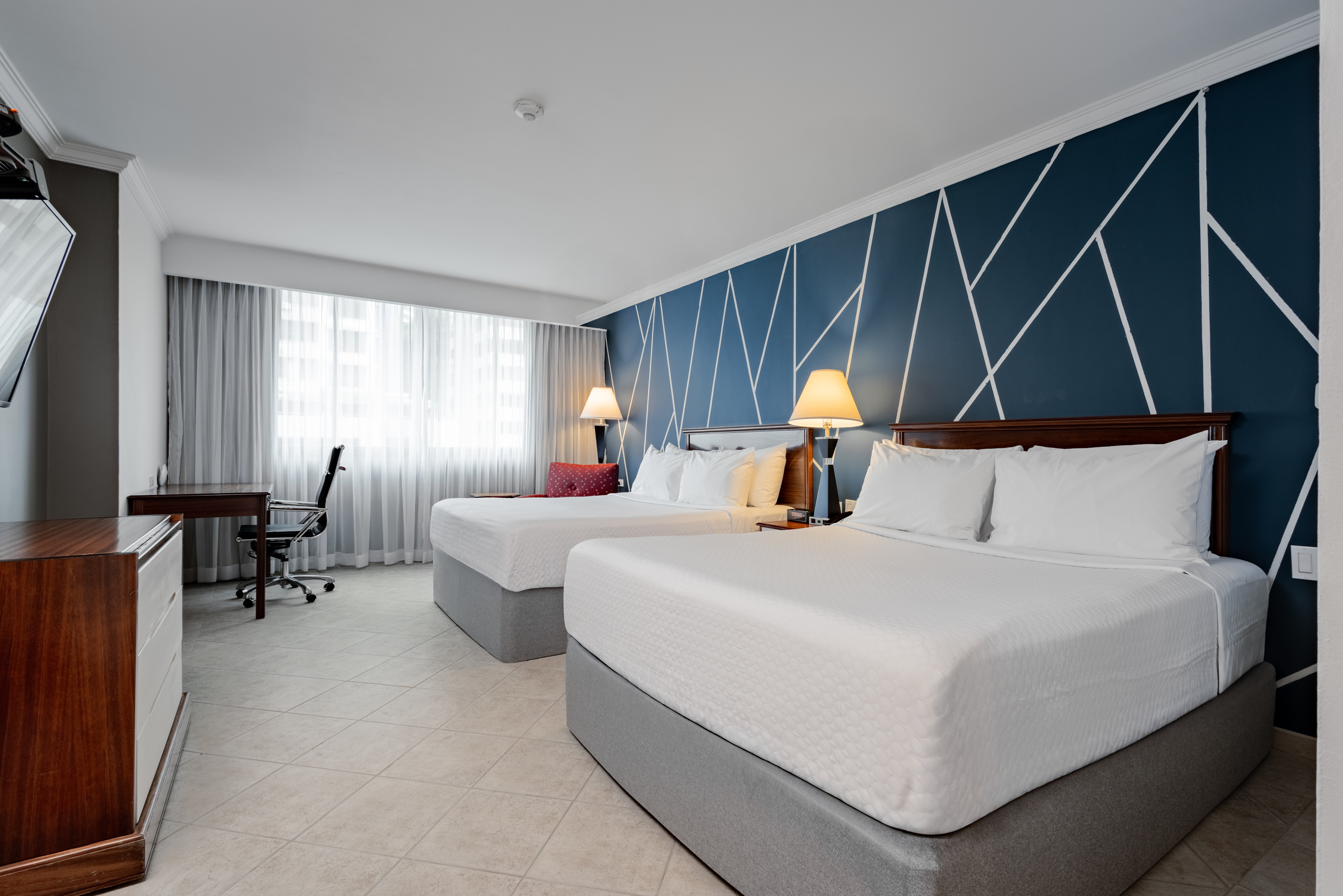 Crowne Plaza Panama 17/80