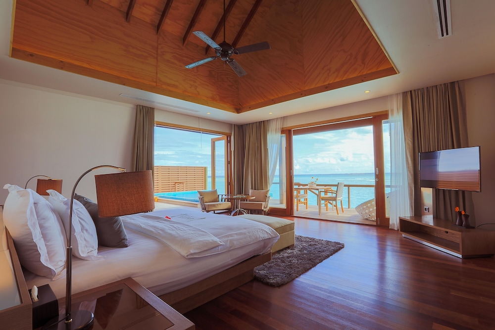 Ocean Villa, King Bed, with Pool