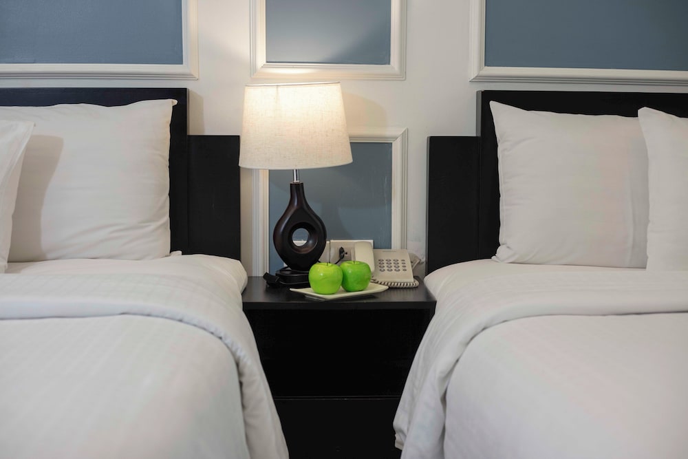 Paradise Boutique Hotel 32/57