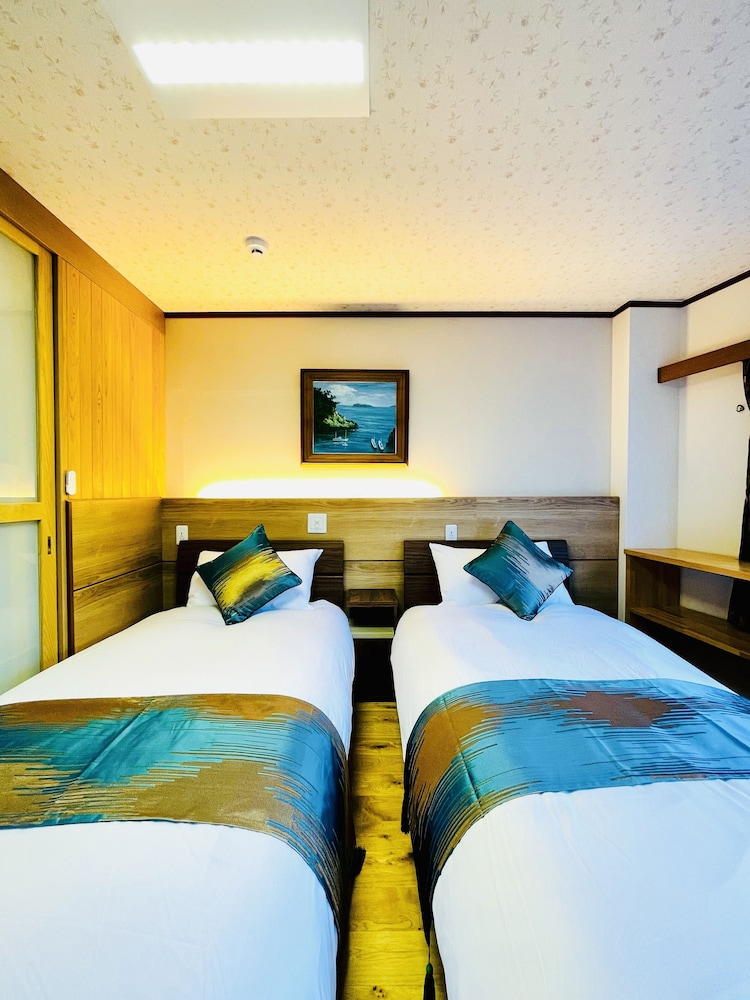 Izu no Umi Hotel 8/29