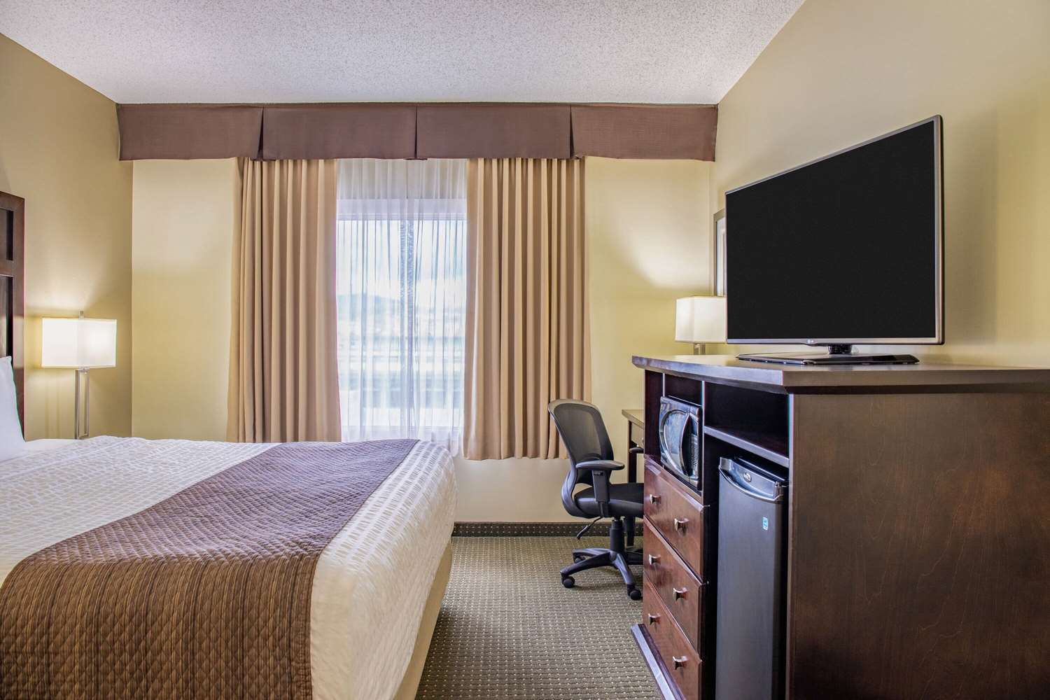 Days Inn by Wyndham Cranbrook Conference Centre 40/52