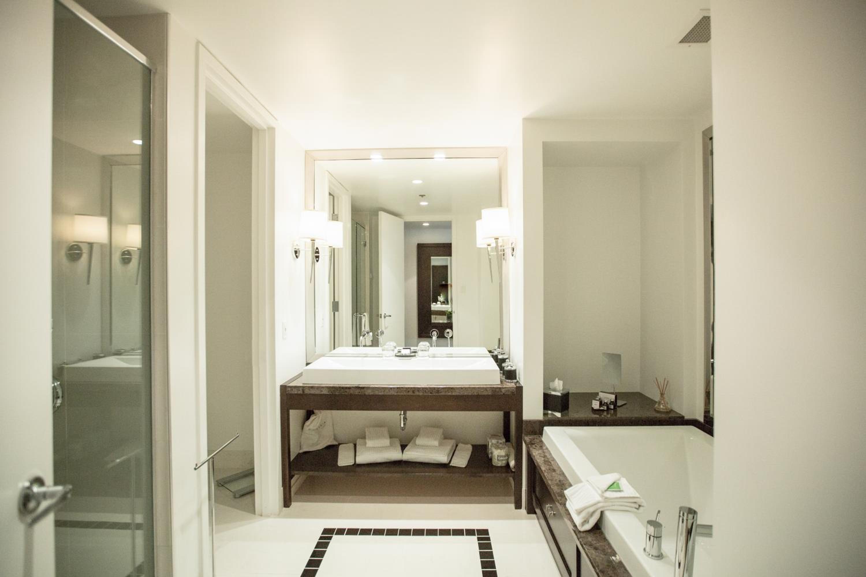 Urban, Vip, Loft, Lounge Access، Hotel Le Bonne Entente 5/5
