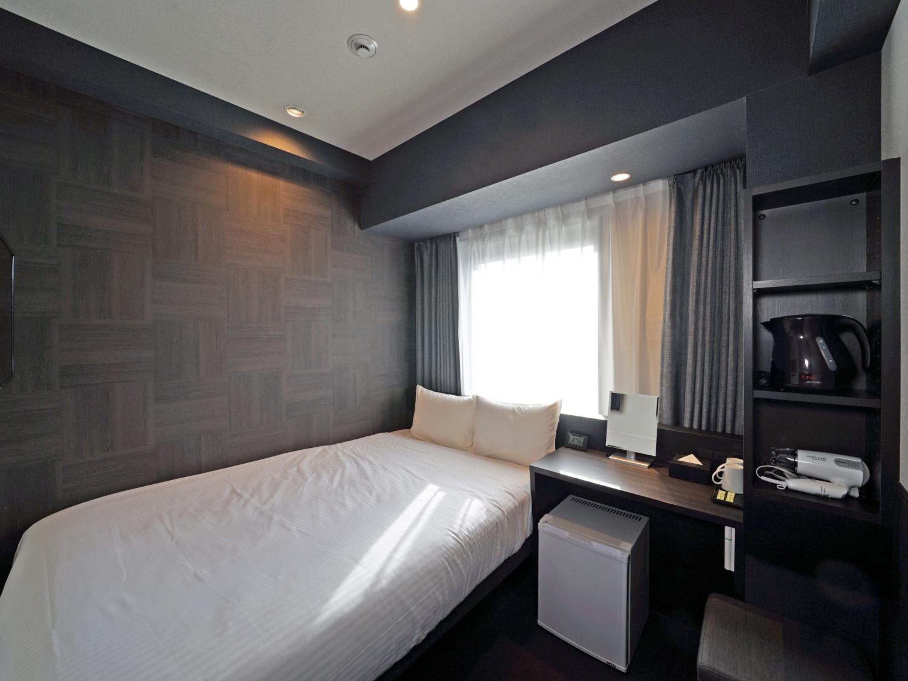 Semi Room, Standard, Semi Double Bed