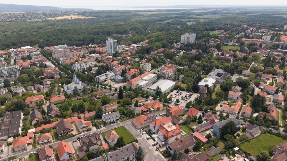 Holiday Club Heviz 46/50