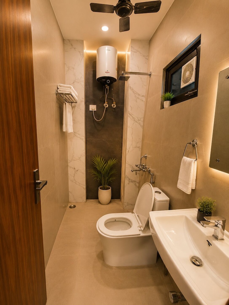 AARADHYA RESIDENCY 45/50