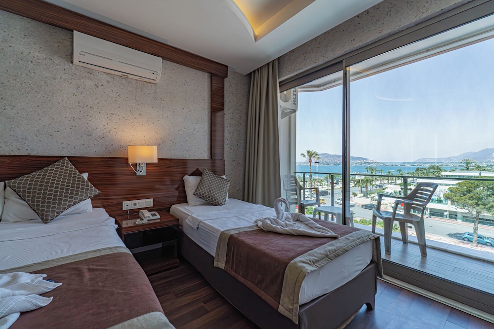 Grand Barhan Hotel 35/50