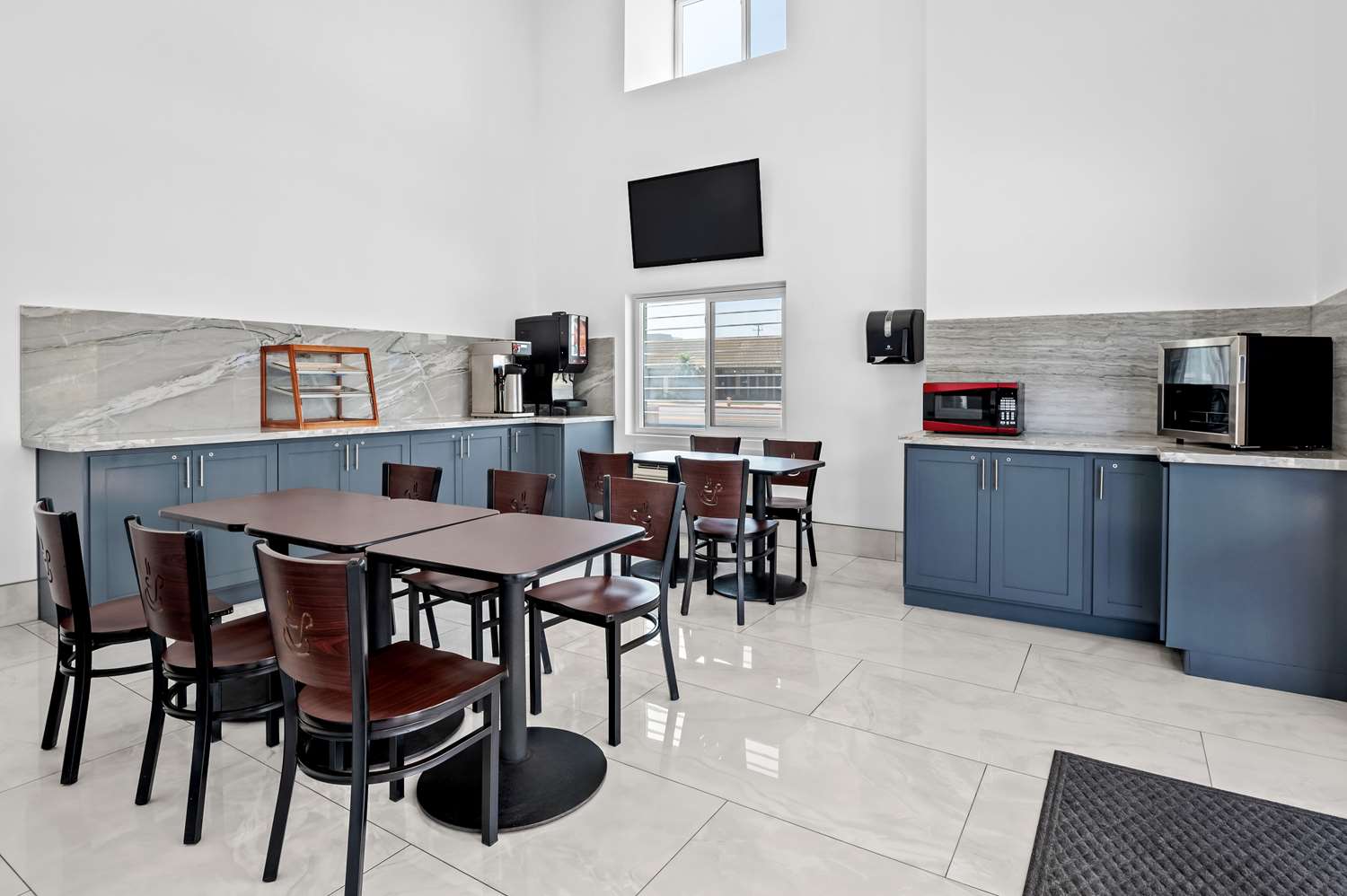 SureStay Hotel by Best Western Buena Park Anaheim 5/8