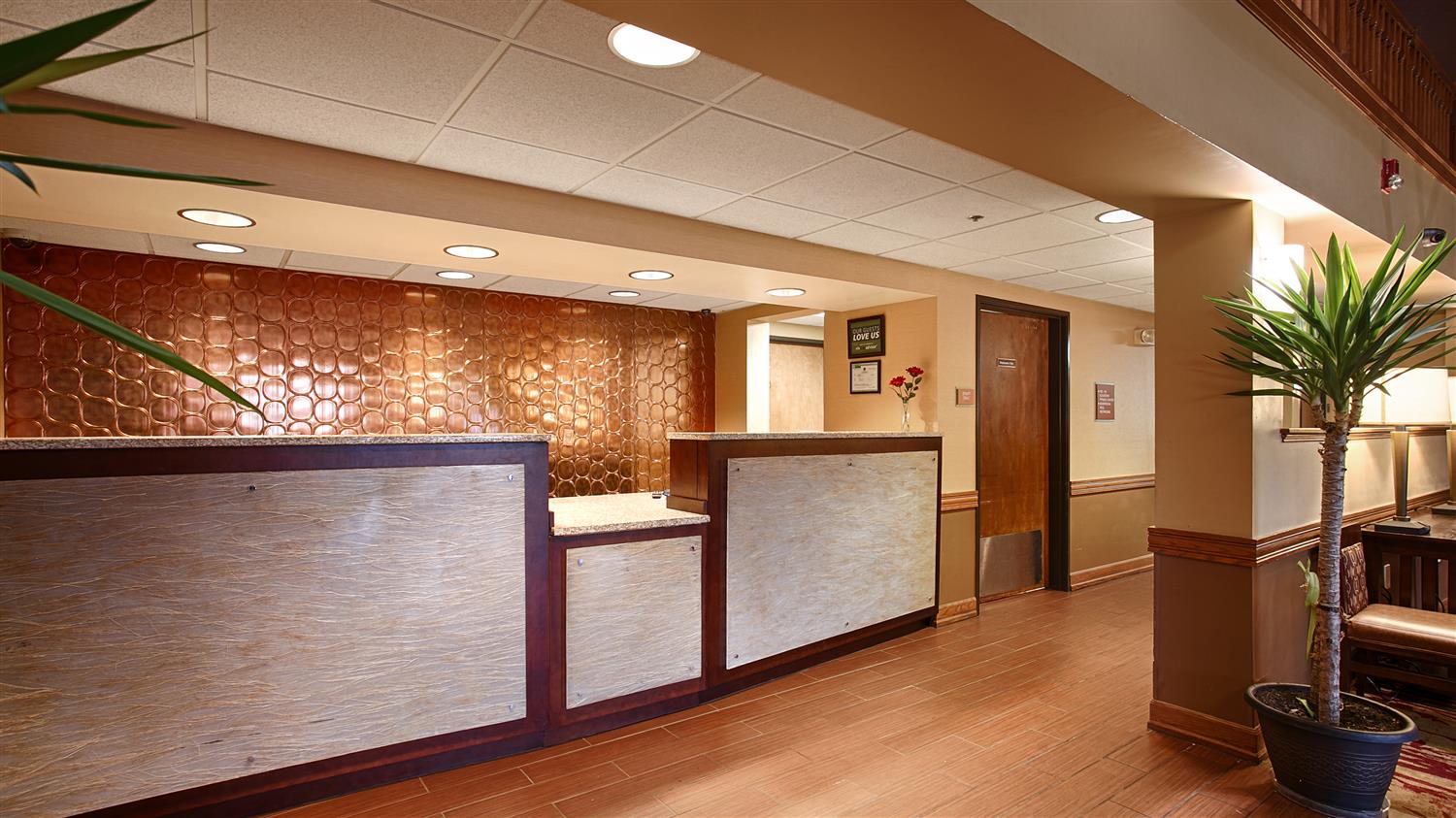 Baymont by Wyndham Brooklyn Center 7/40