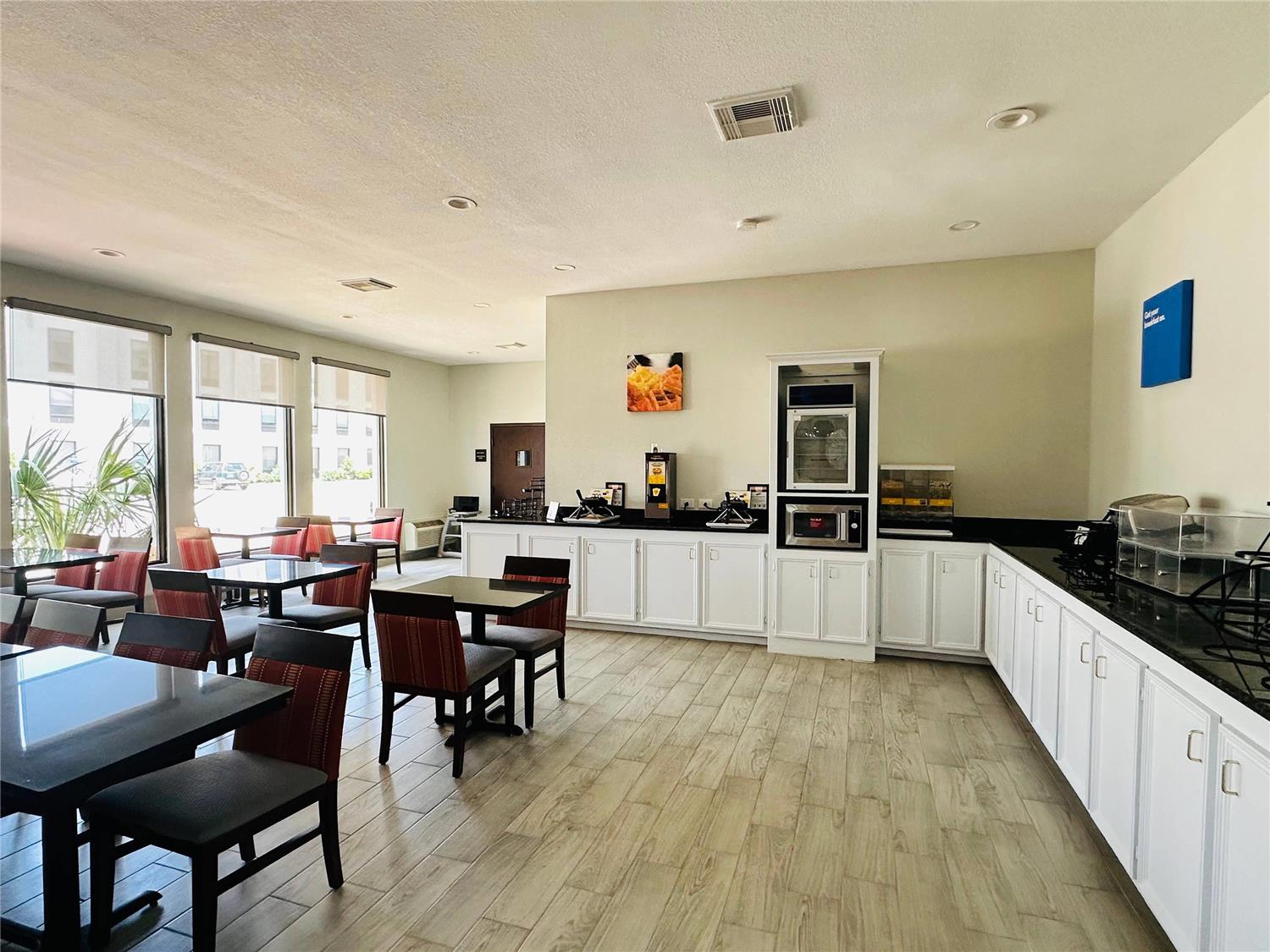 Comfort Inn & Suites Houston West-Katy 28/39