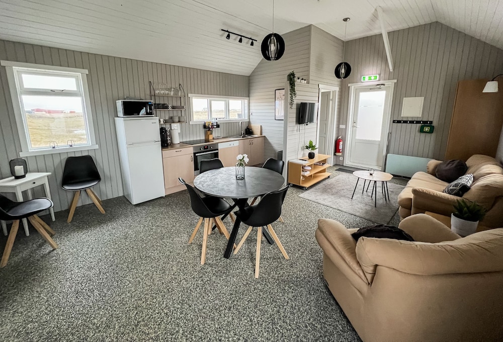 Gardur Apartments 45/65