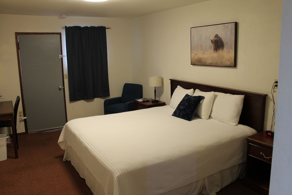 جناح بسرير كينج مع أريكة، Sprague Motel and RV Park 3/6