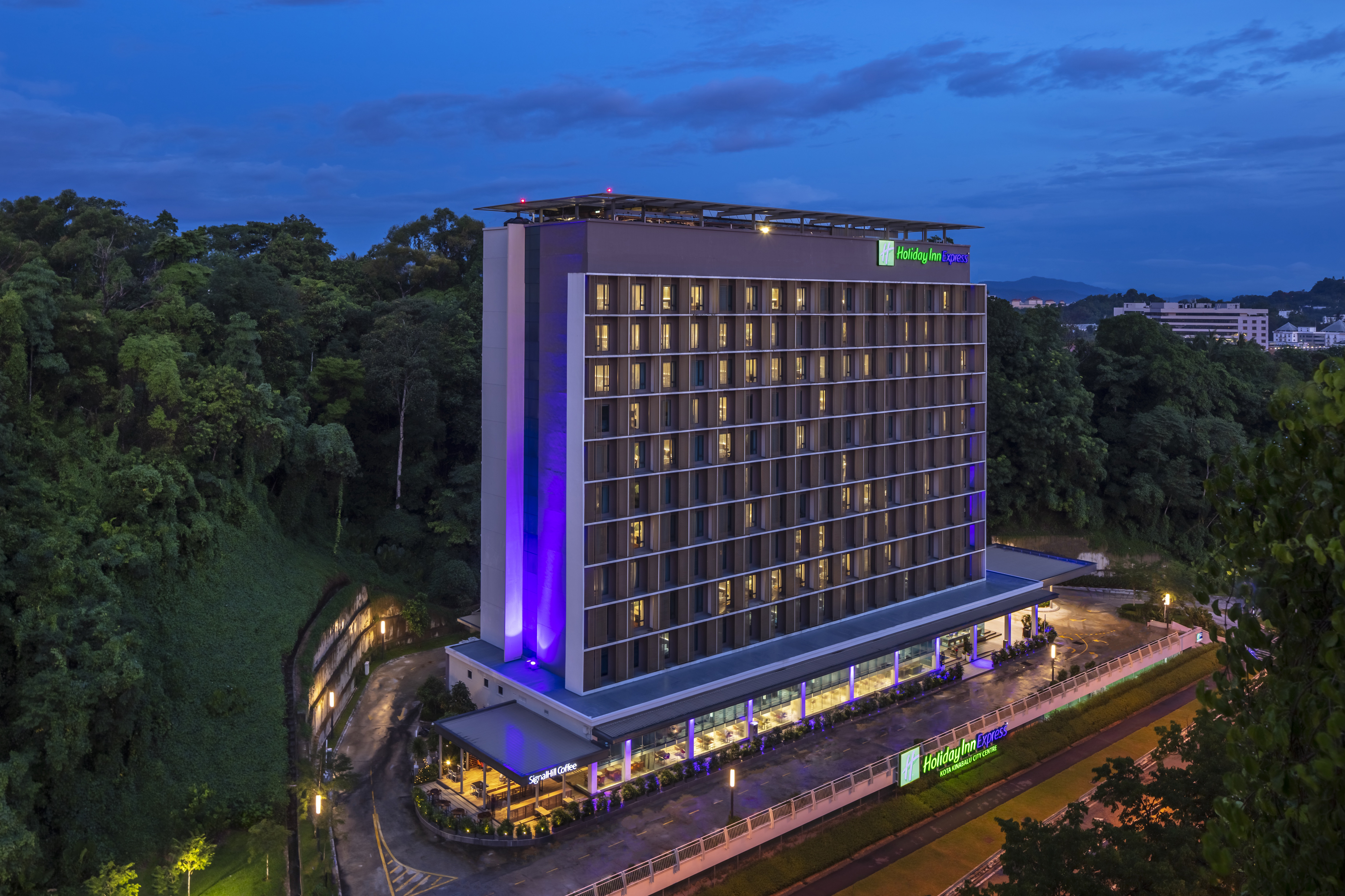 HOLIDAY INN EXPRESS KOTA KINABALU CITY CENTRE in KOTA KINABALU