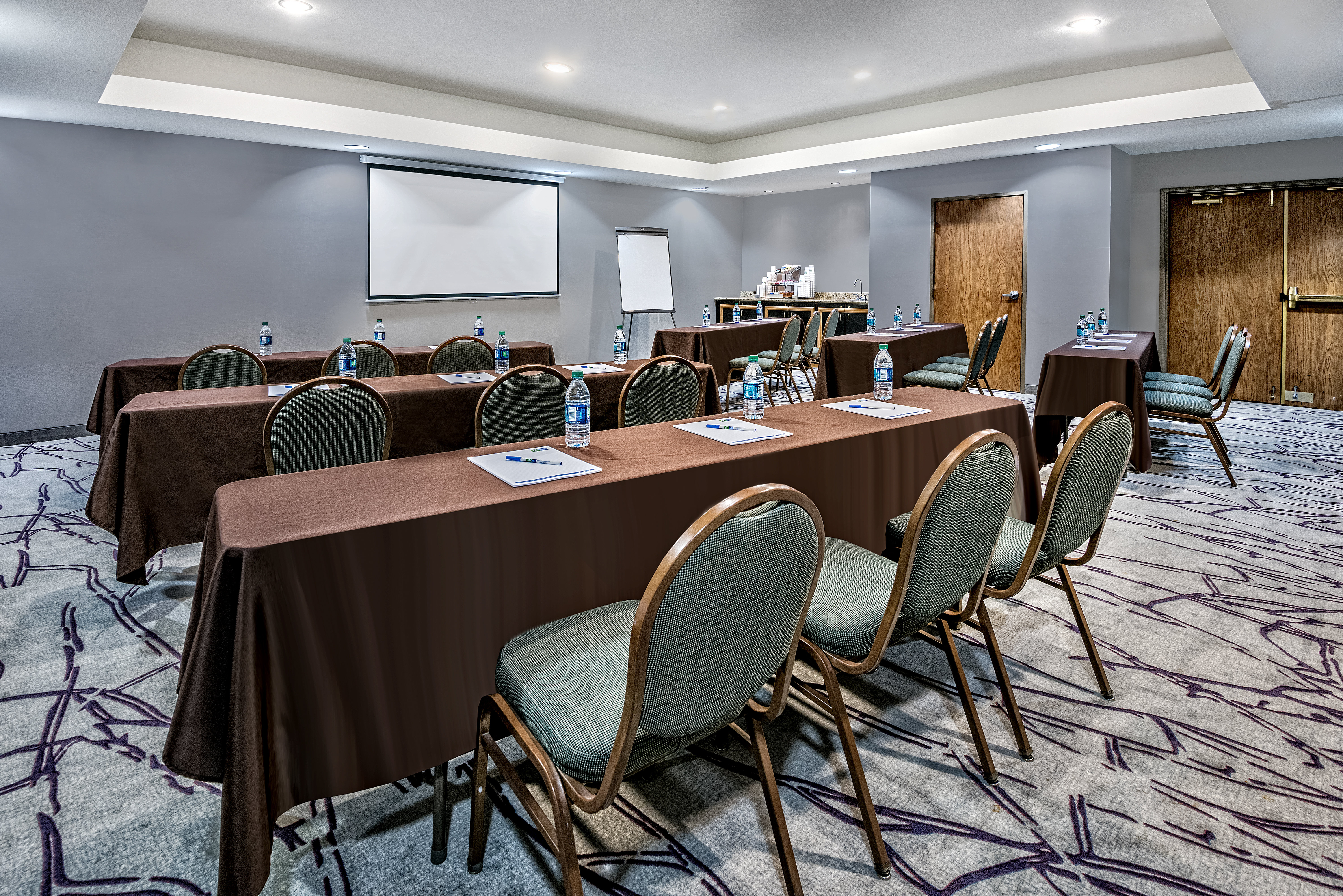 Holiday Inn Express Hotel And Suites Fort Worth Southwest I 20 44/56