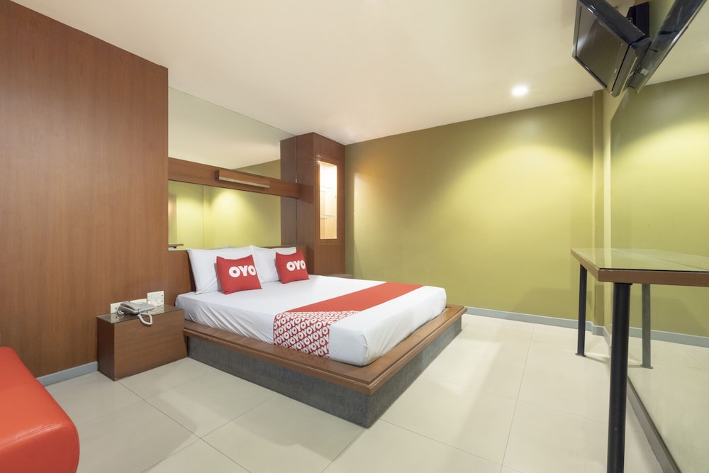 OYO 75382 Chonburi Hotel 21/42