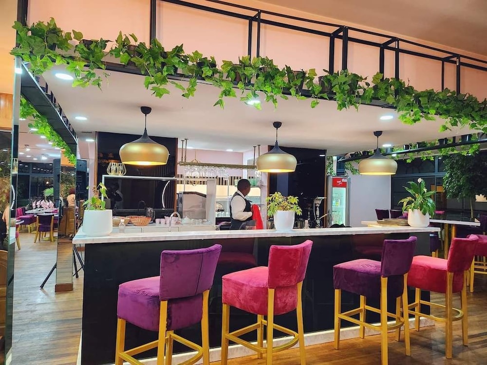 Central Hotel Tana 25/35