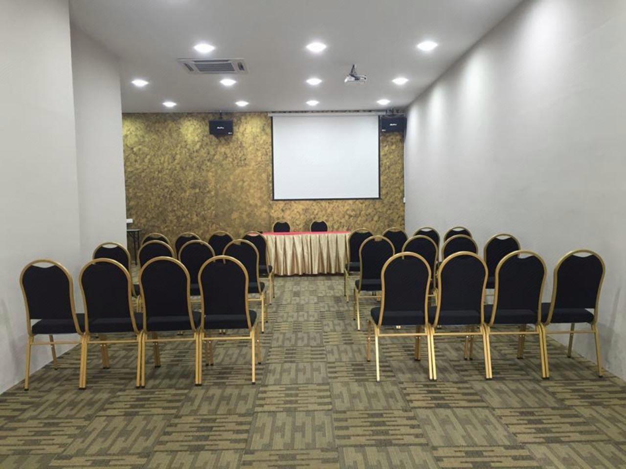 Just Hotel Batu Pahat 25/27