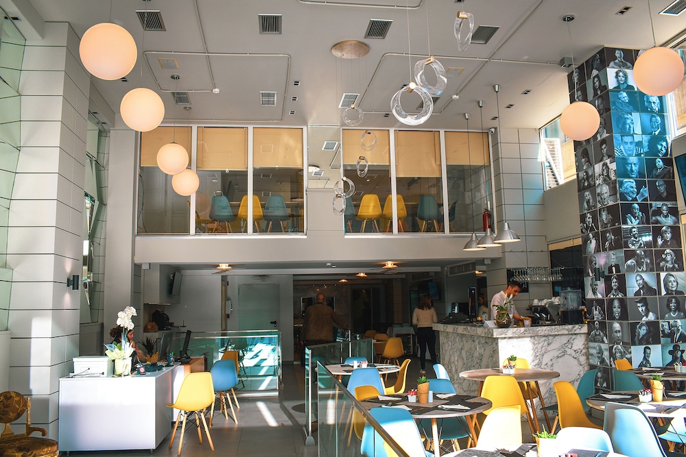 Athenian Montaza Hotel 50/62