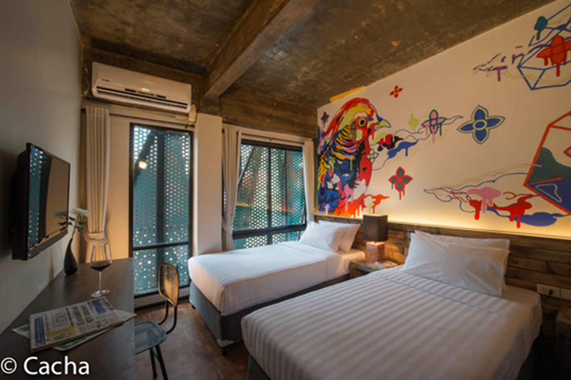 SUPERIOR, DOUBLE BED