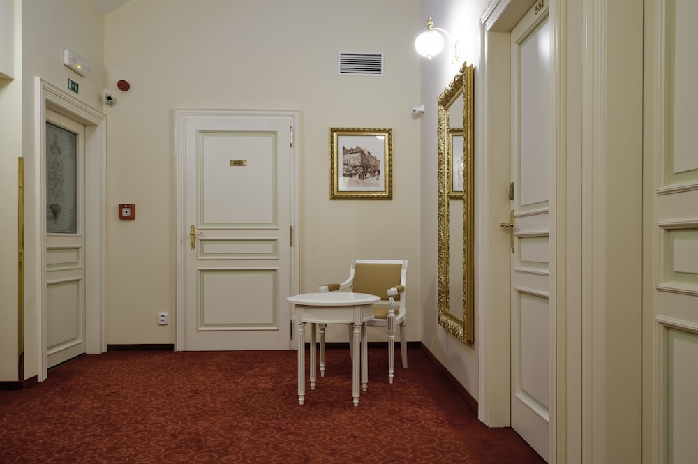 Alqush Downtown Hotel 45/56