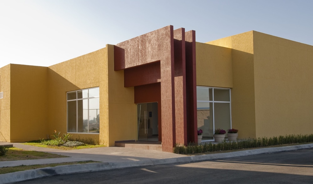 City Express Suites by Marriott Silao Aeropuerto 8/71