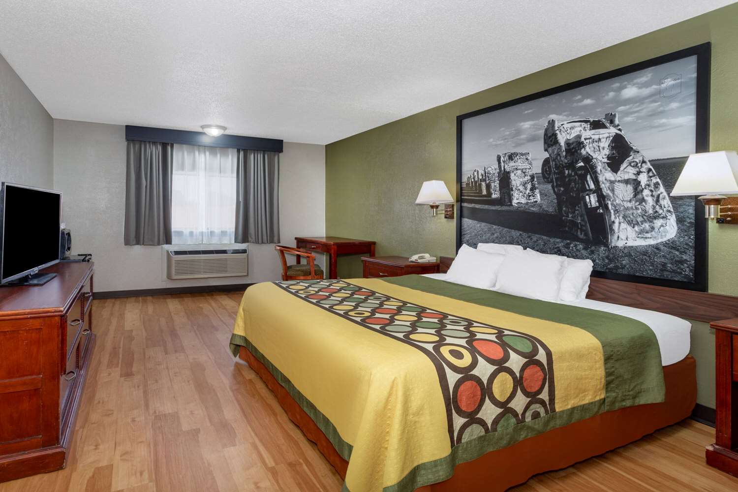 Super 8 By Wyndham Amarillo Central Tx 24/57