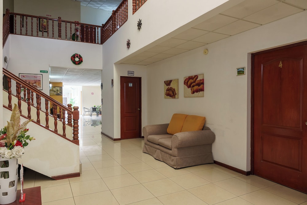 Hotel Windsor Plaza 32/48