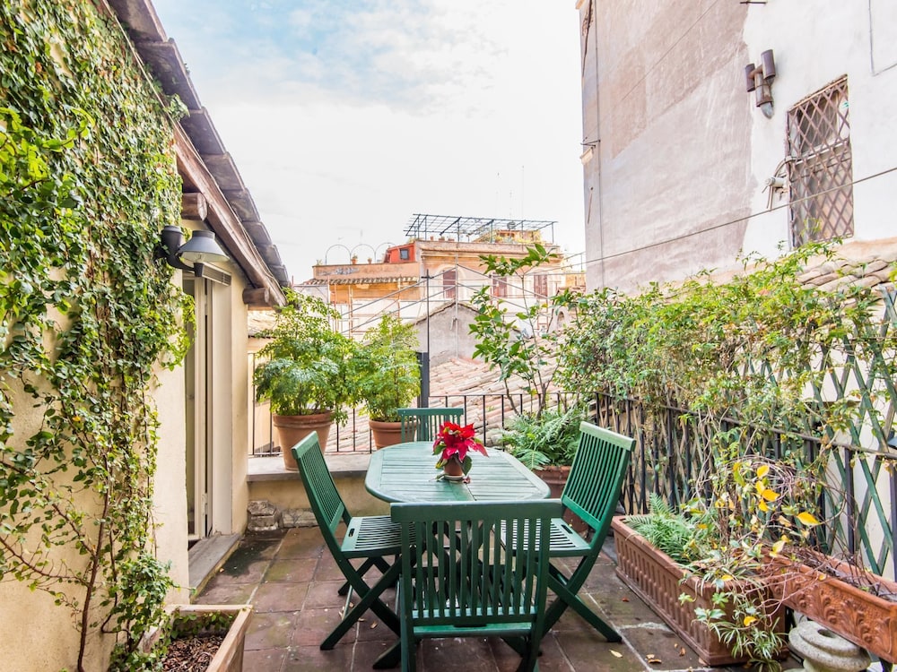 RSH Campo de Fiori Luxury House 25/38