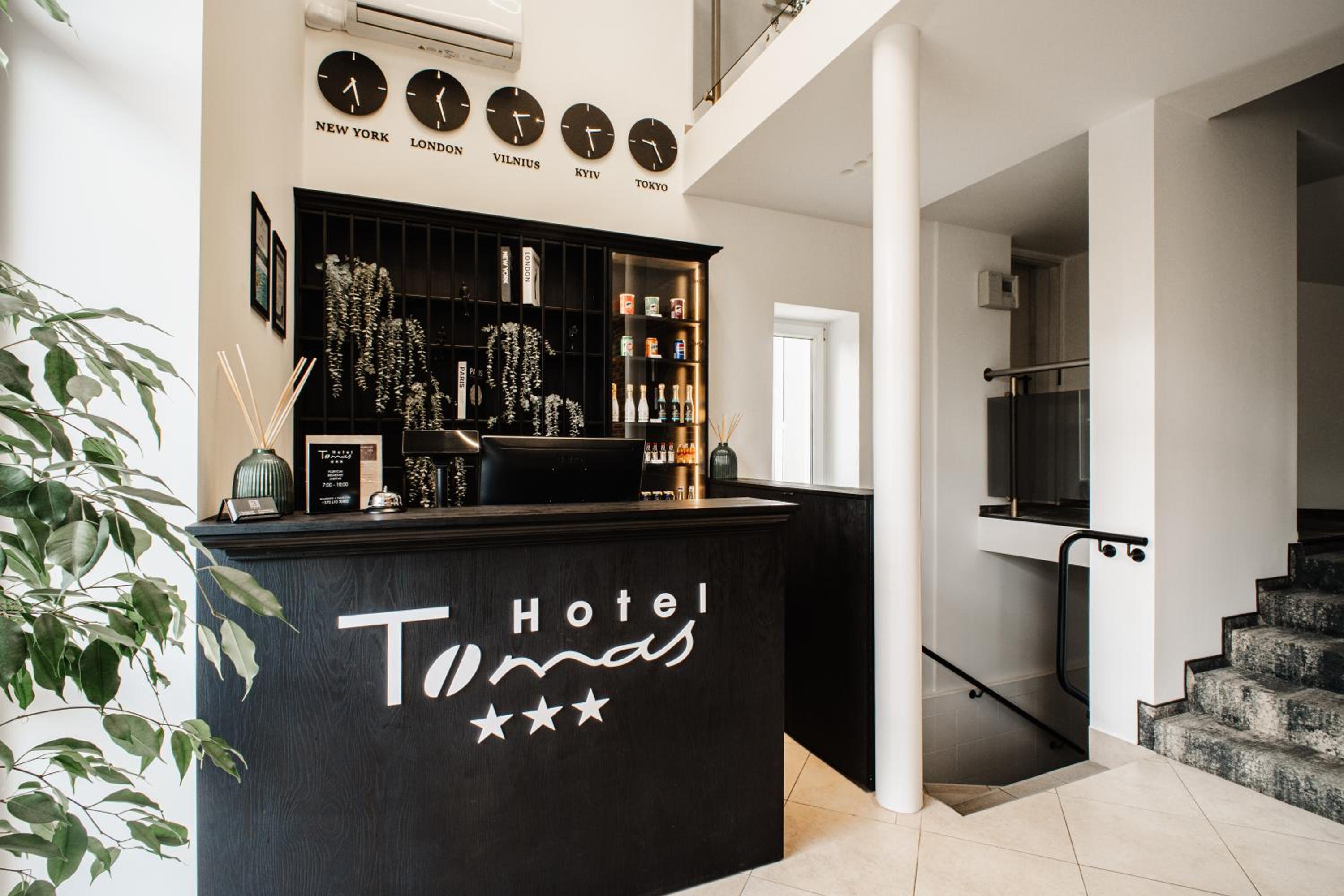Hotel Tomas 6/50