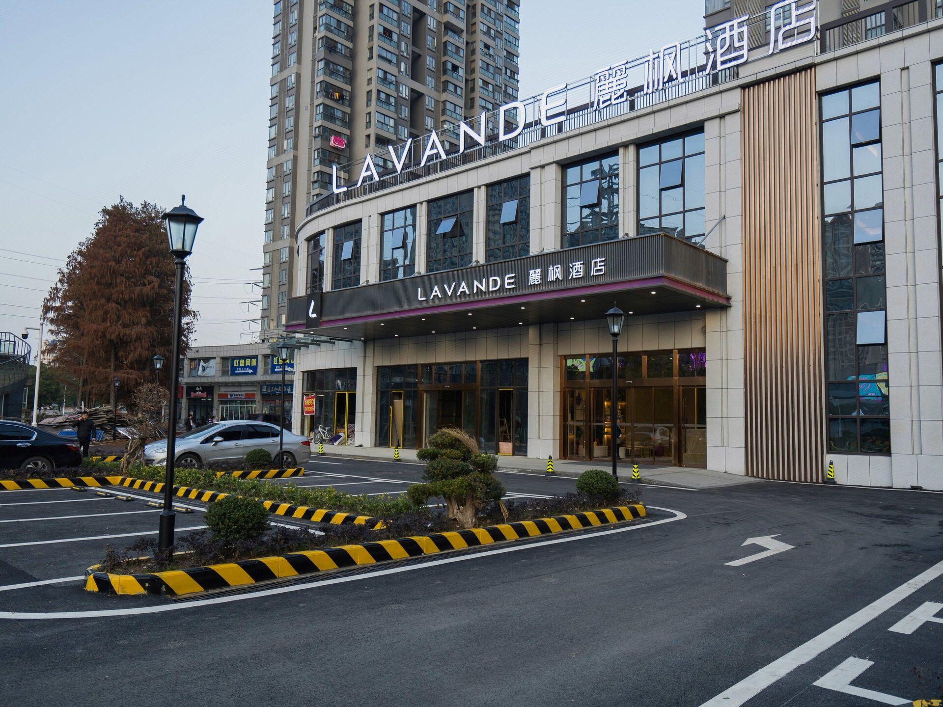 Li Feng Hotel (Wuhan Jinyinhu store) 43/49