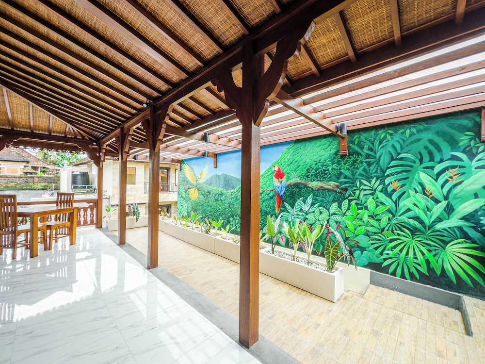 Kubu Manah Ubud 25/50