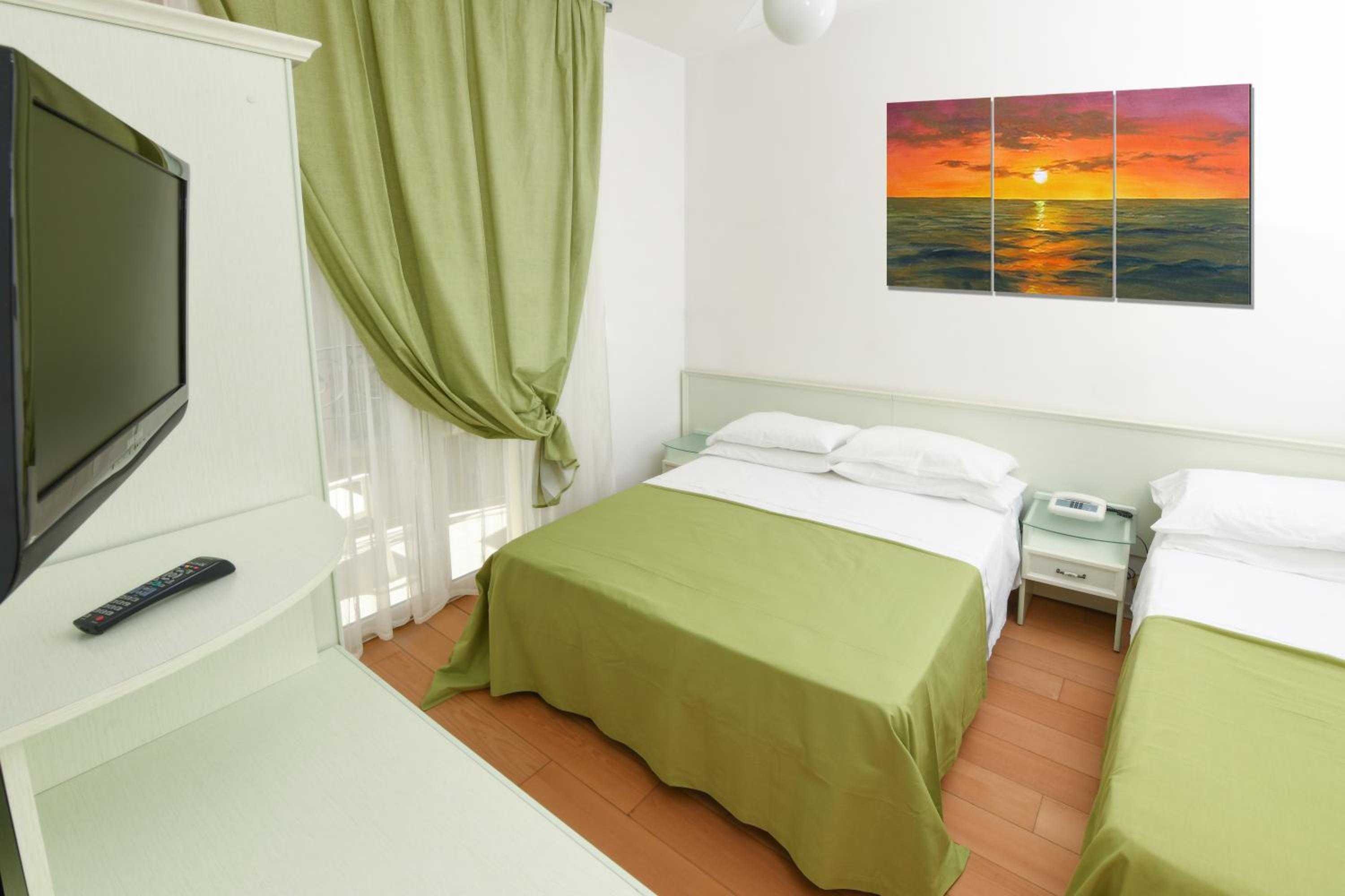 Hotel La Rosa 15/50