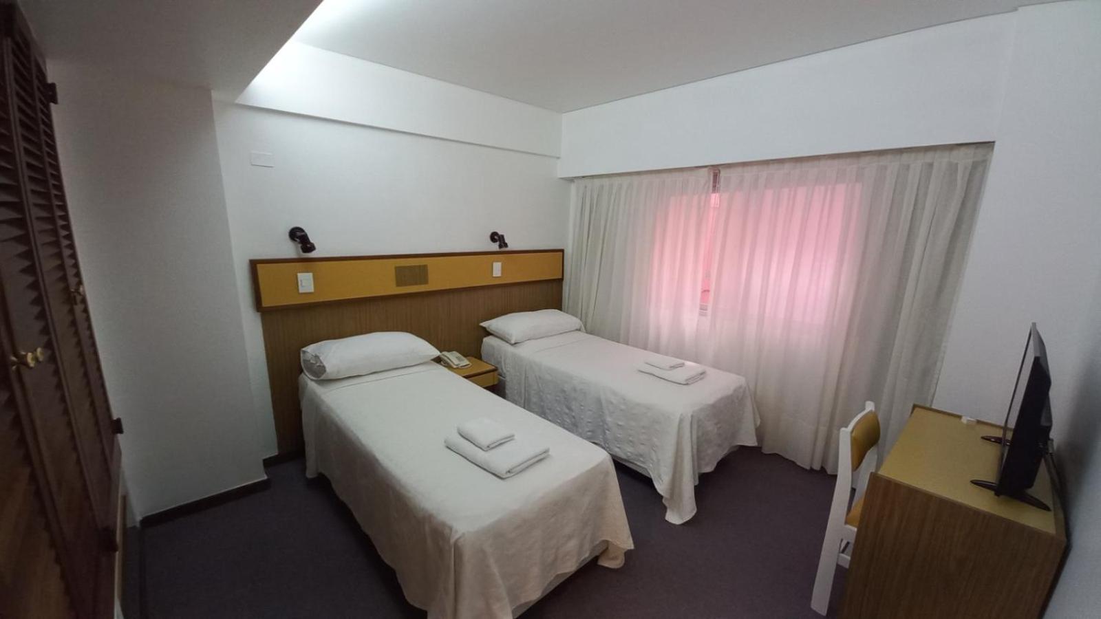 Costanera Hotel 12/52